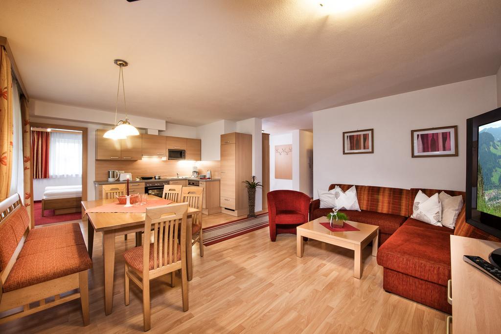 Appartements Salzburgerhof Флахау Номер фото