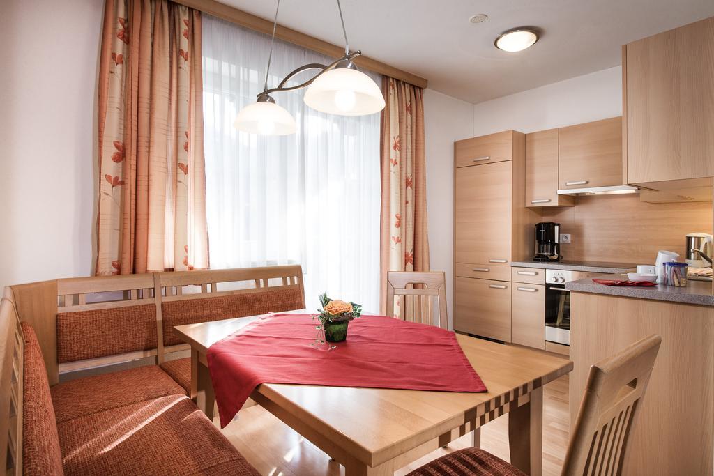Appartements Salzburgerhof Флахау Номер фото